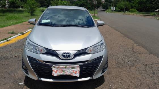 TOYOTA YARIS 1.3 16V FLEX XL MANUAL